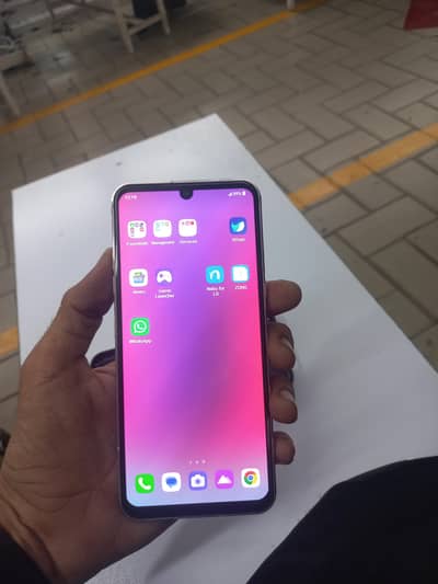 LG V60  45k