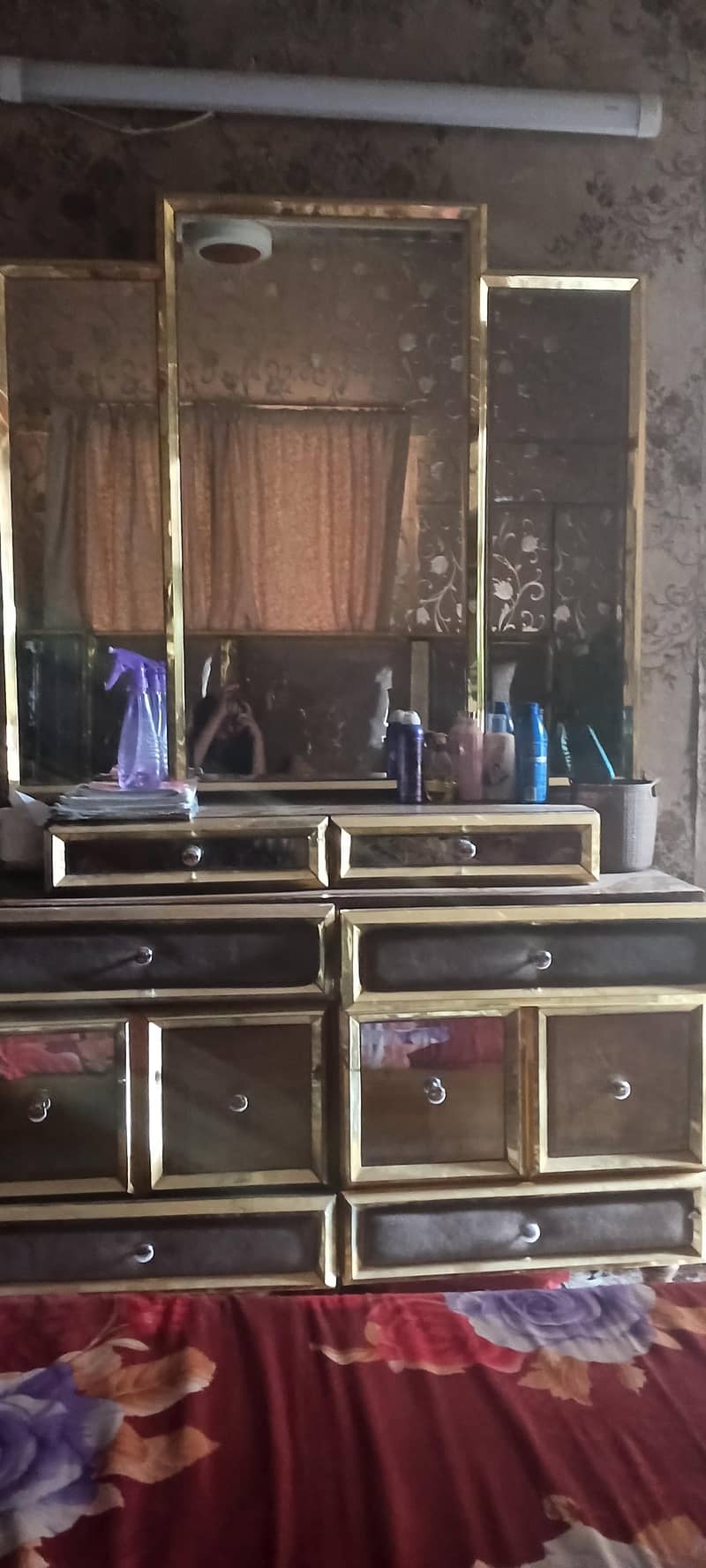 bed dressing side table 1