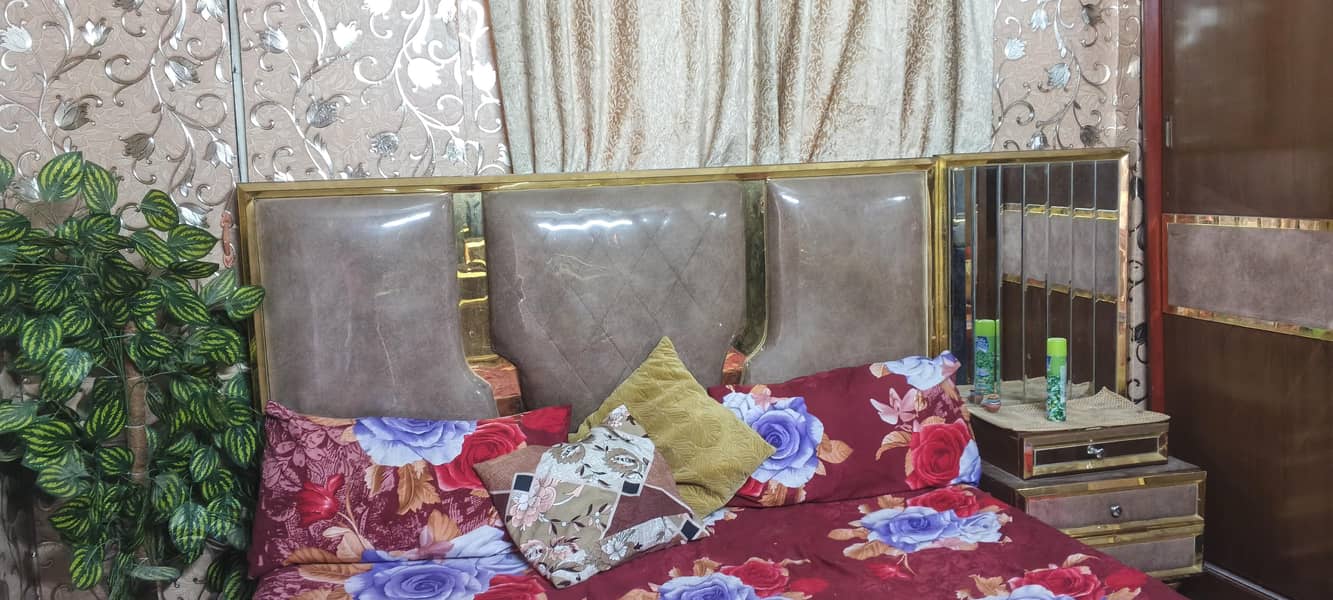 bed dressing side table 3