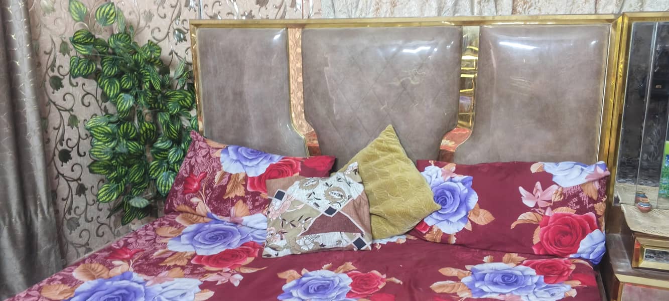 bed dressing side table 5