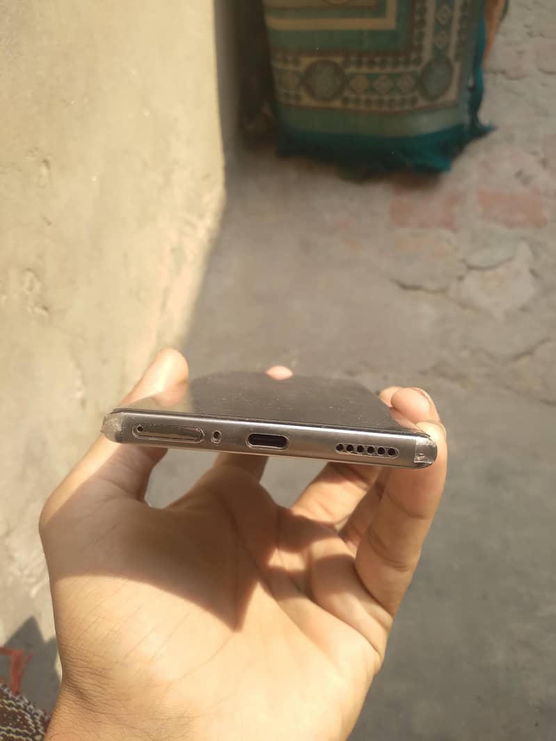 Tecno CAMON 40 Pro 3