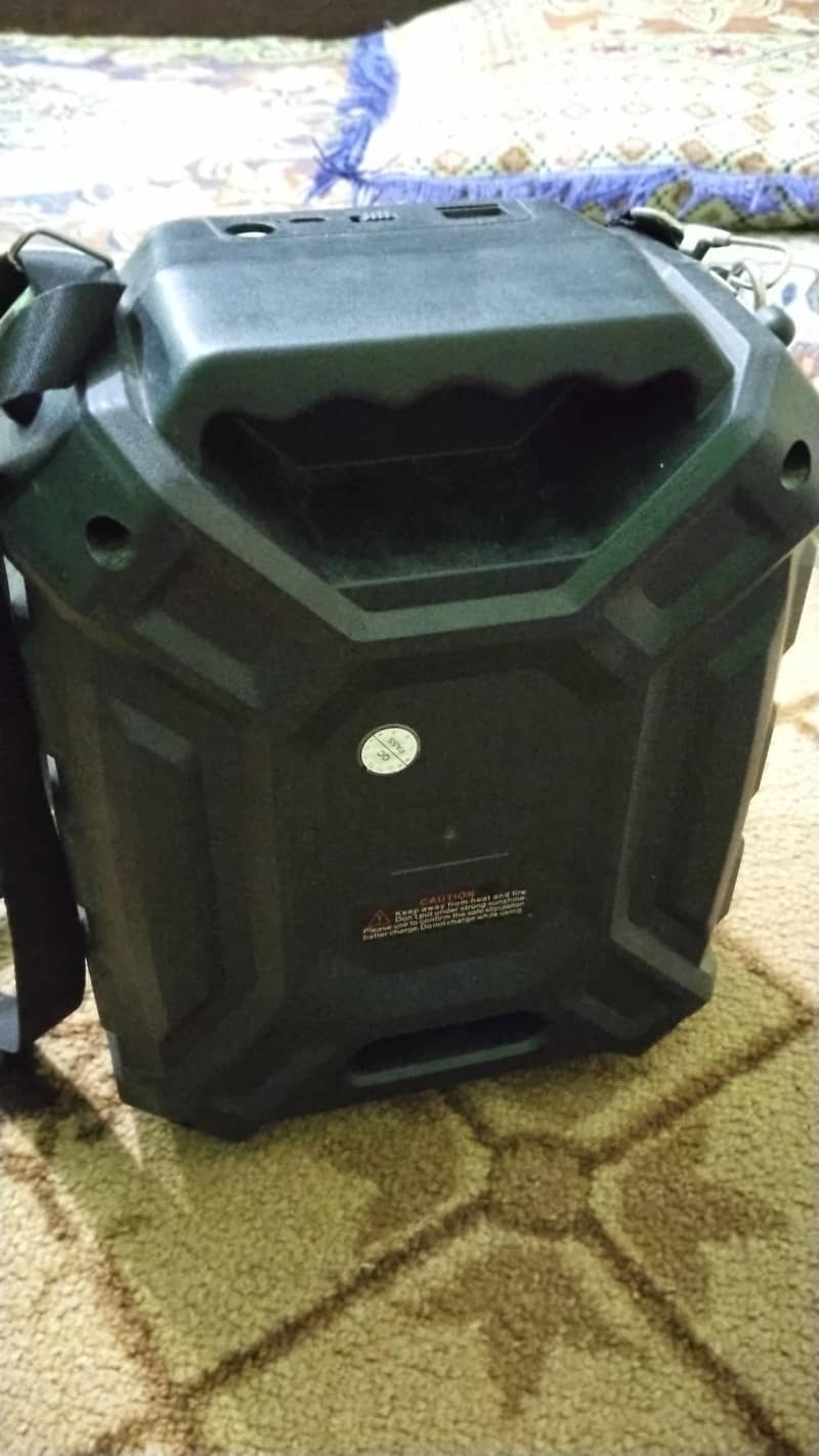 KTX1222 Speaker 2