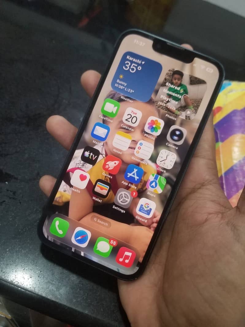 Apple iPhone 13 2