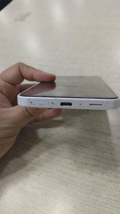 Samsung Mobile A37
