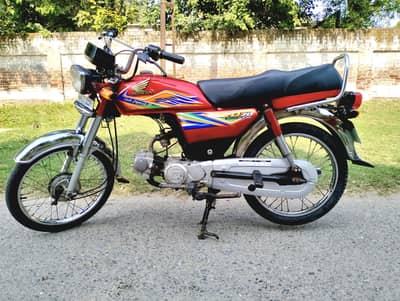 Honda cd70 2019B. . Engine pack. . Original condition. . price final