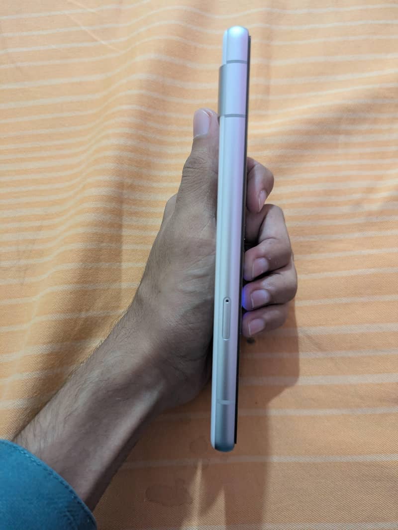 Google Pixel 7a 1