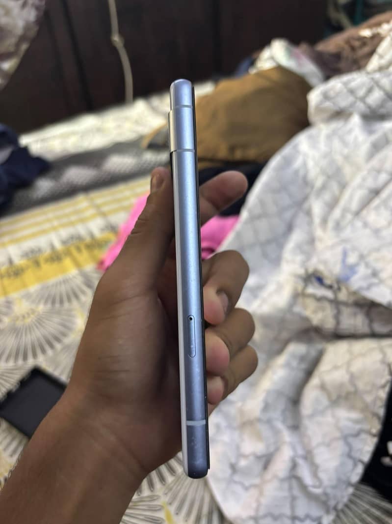 Google Pixel 7a 4