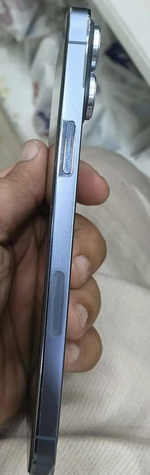 Apple iPhone 13 Pro Max 4