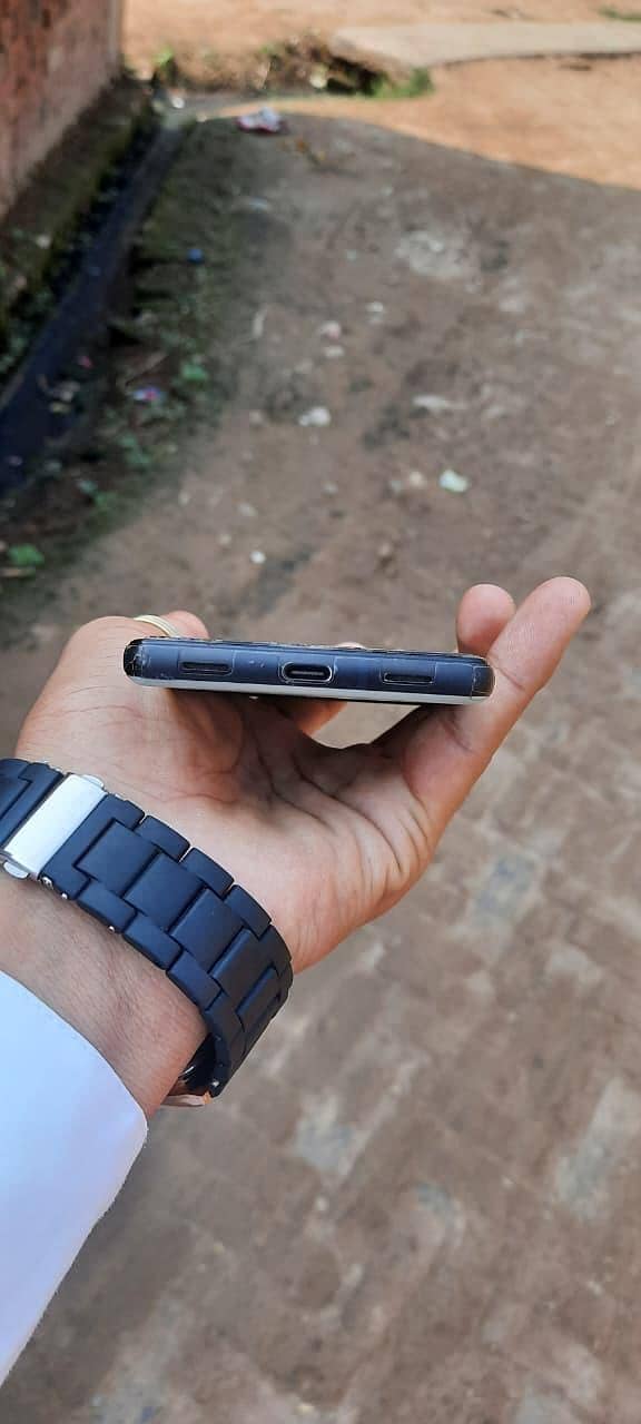 Google Pixel 6a 3