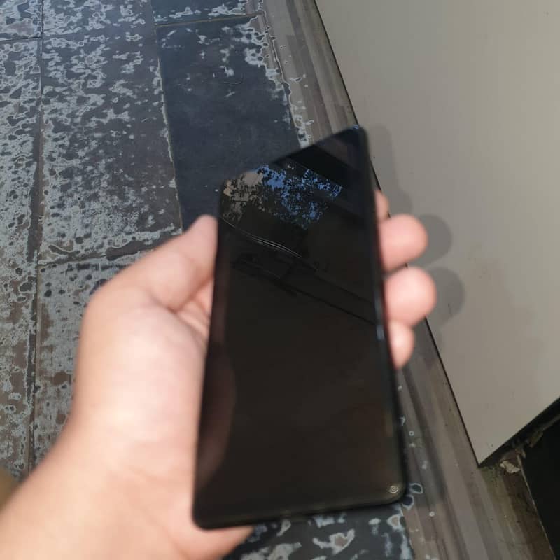 Google Pixel 6a 5