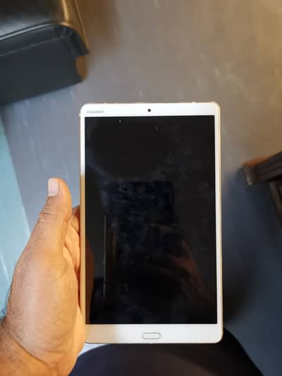 Huawei MediaPad M5 8 with 4G Support