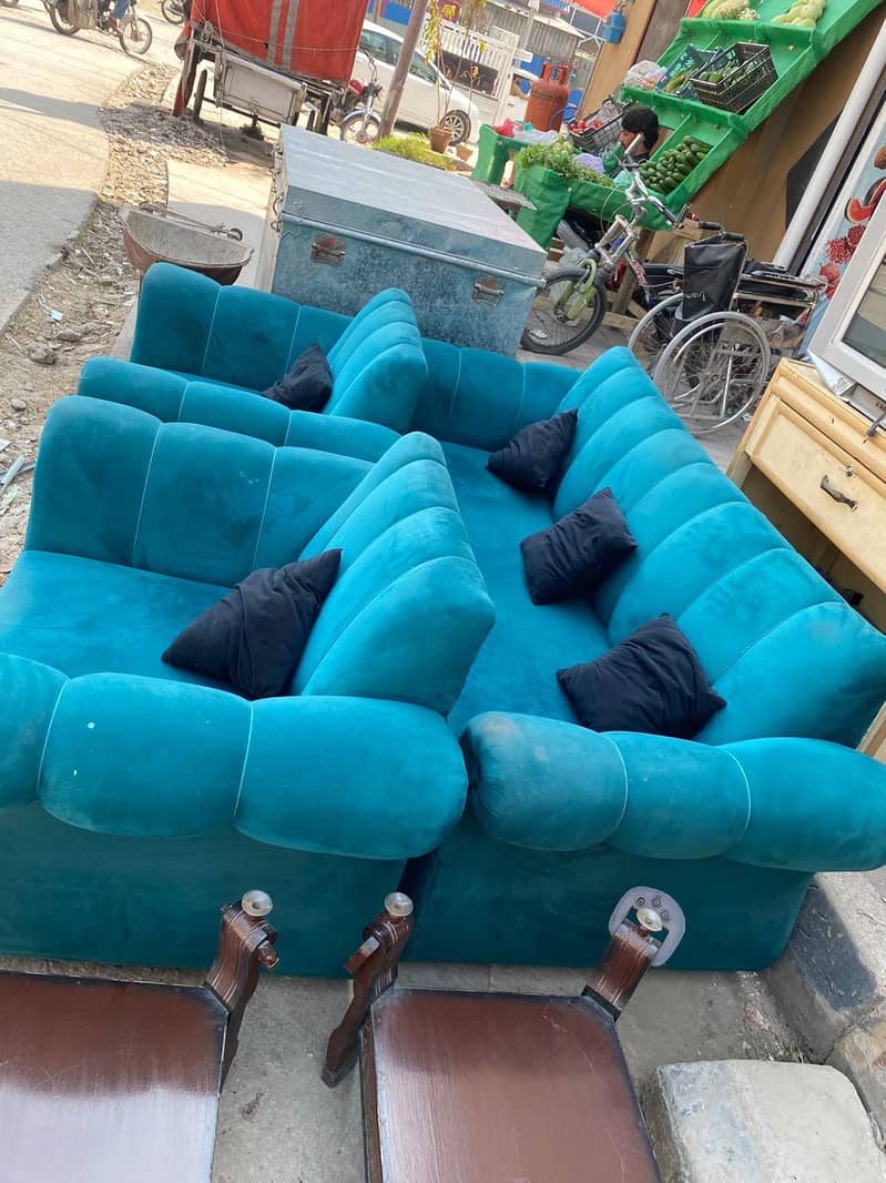 sofa 5 seater 0