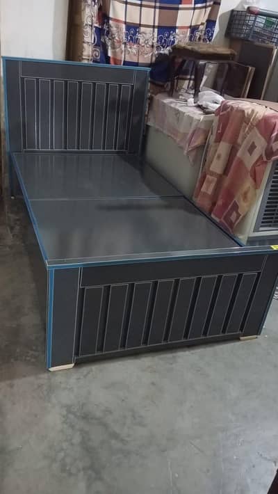 Bed single