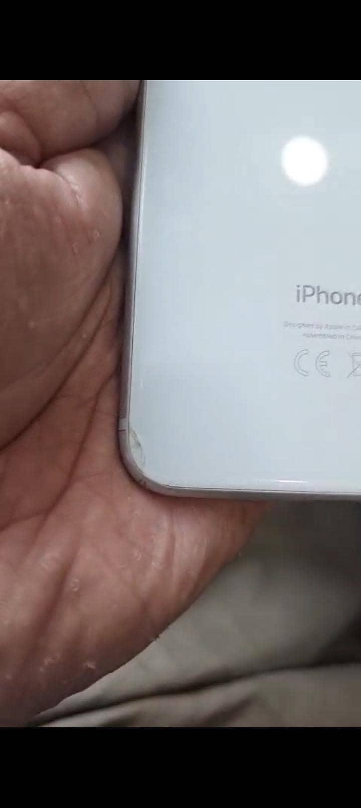 Apple iPhone 8 Plus 3