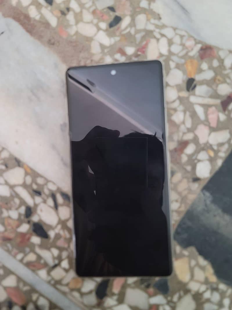 Google Pixel 7 3