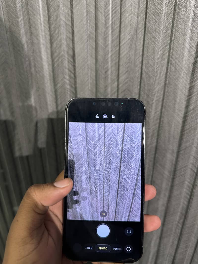 Apple iPhone 13 Pro 3