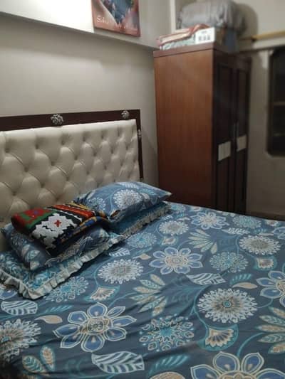 bed without mattress excellent condition
