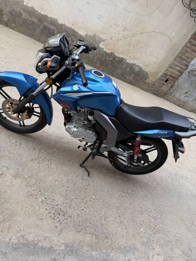 Suzuki GSX 125