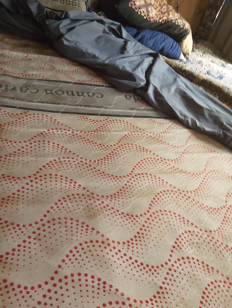 spring. matress. 0