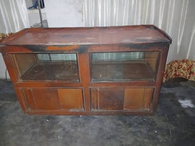 SHOP COUNTER WOODEN