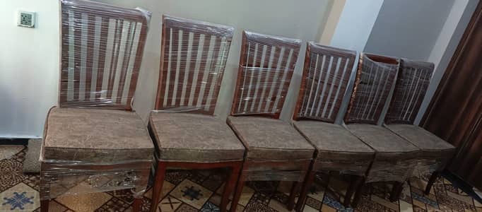 dinning table 6 chair brand new
