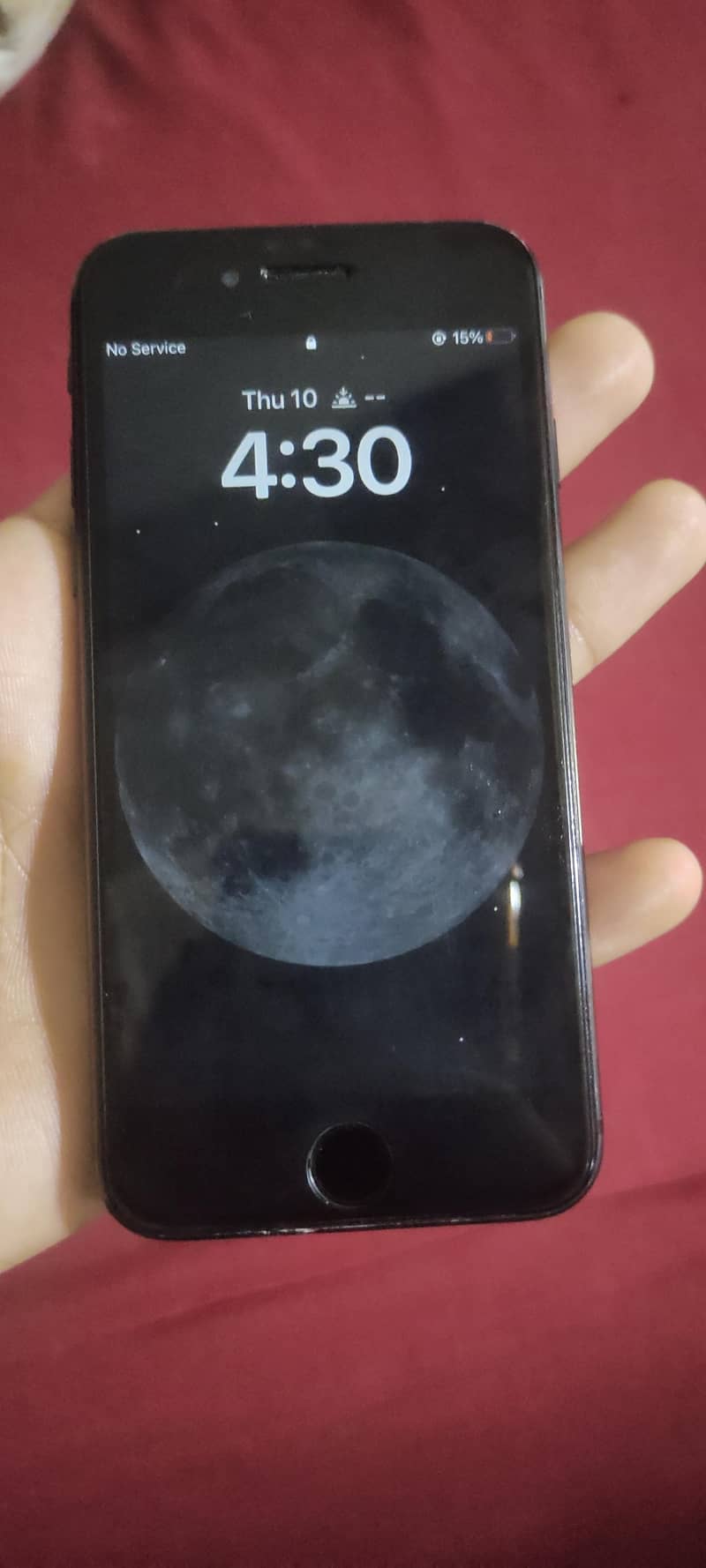 Apple iPhone 8 1