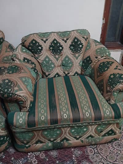 sofa in good condition