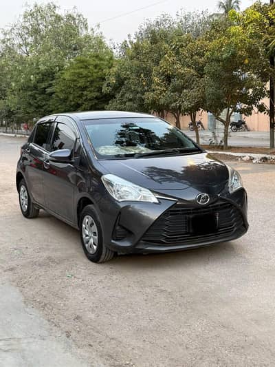 Toyota Vitz Model 2018 Registered 2022 Push Start 4.5 Grade