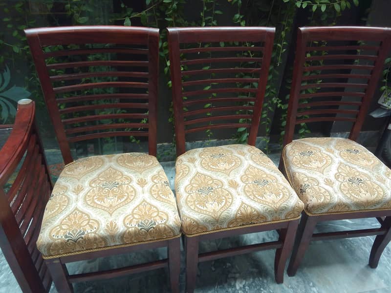 wood dining table 3