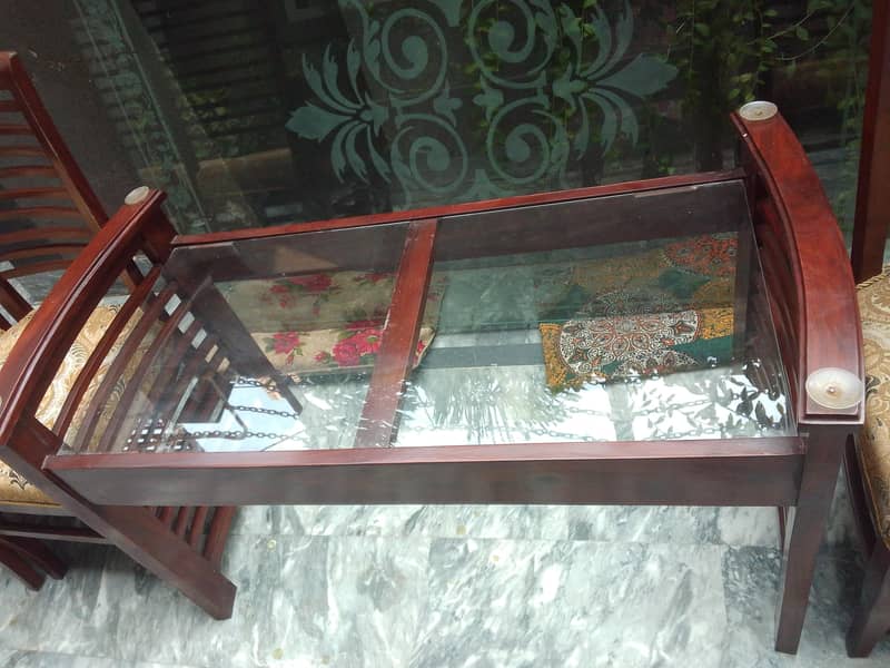 wood dining table 0