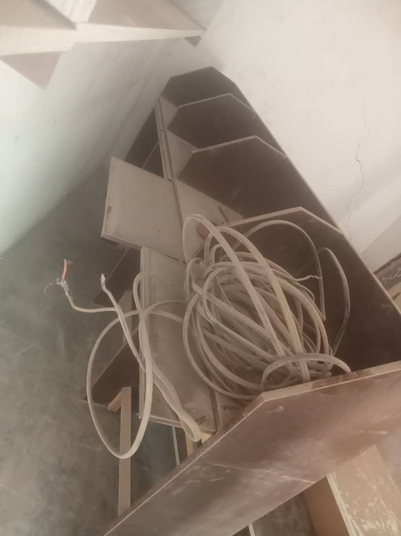computer table 0