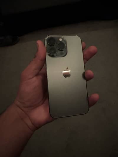 Apple iPhone 13 Pro