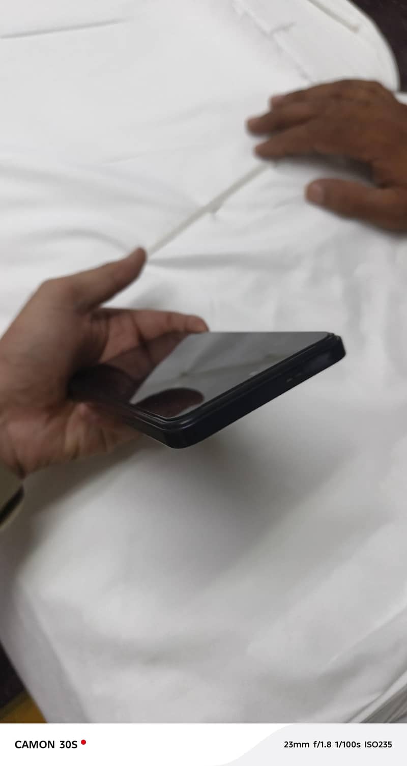 Infinix Note 30 4
