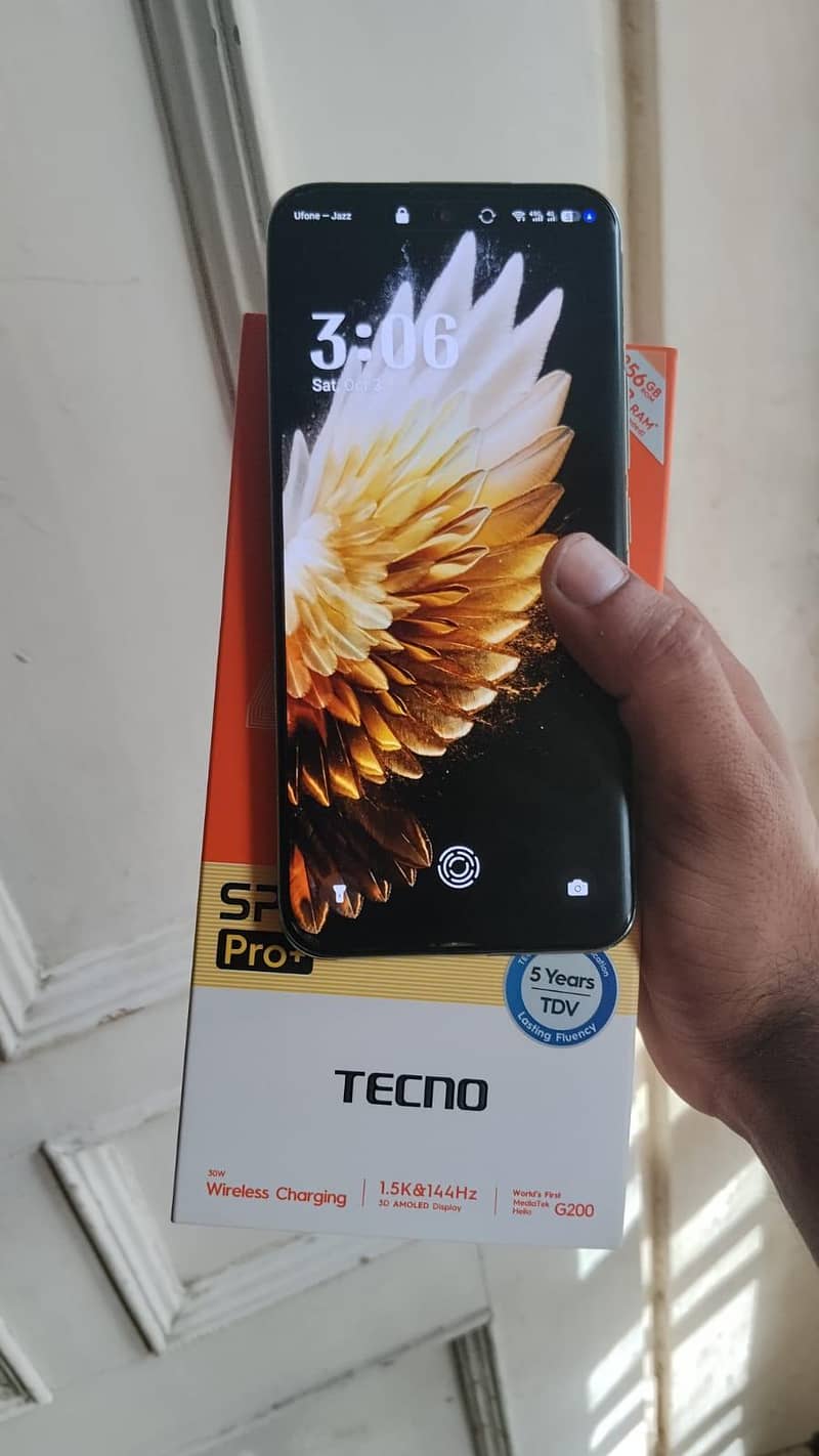 TECNO SPARK 40 PRO PLUS 1