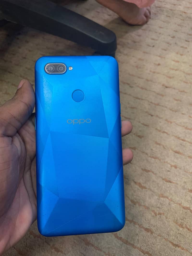 OPPO A12 0