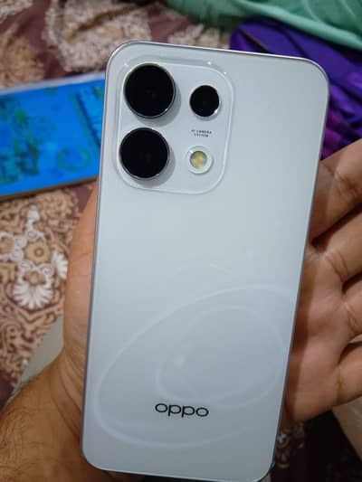 Oppo Reno 16 f