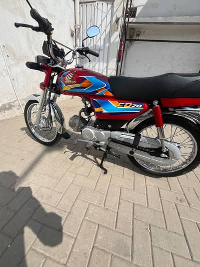 Honda CD 70 2k25/2026