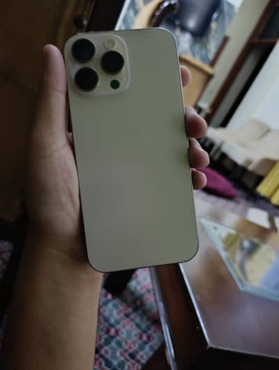 Apple iPhone 16 Pro Max