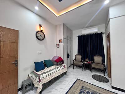 6.5 Marla House For Sale In New City