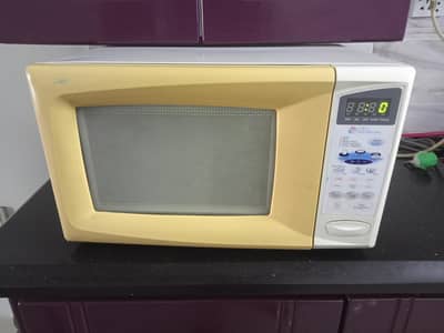 Dawlance microwave