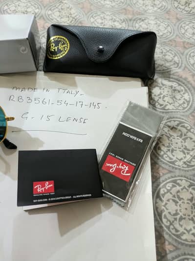 original Ray  Ban sun glasses  made in italy RB3561