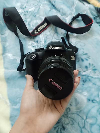 Canon Eos 4000D Kit complete
