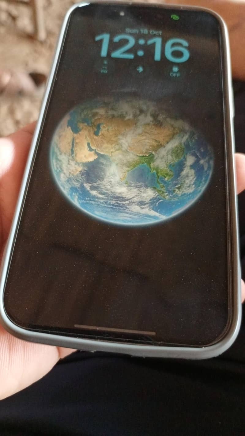 Apple iPhone 15 Pro Max 2