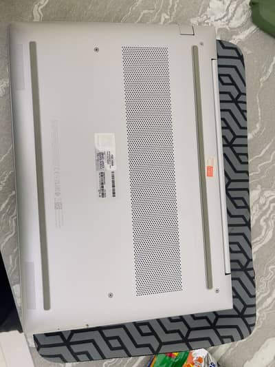  HP ProBook 440 G11 – 15th Gen Core Ultra 7 | Like Brand New