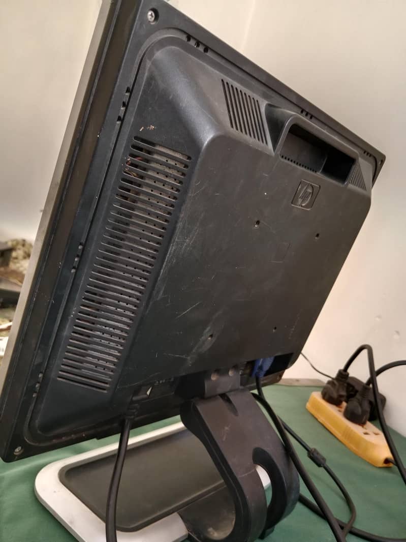 Dell OptiPlex XE Complete PC Setup| HP Monitor - Desktops - 1120673312
