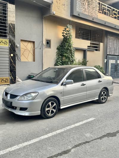Mitsubishi Lancer 2005