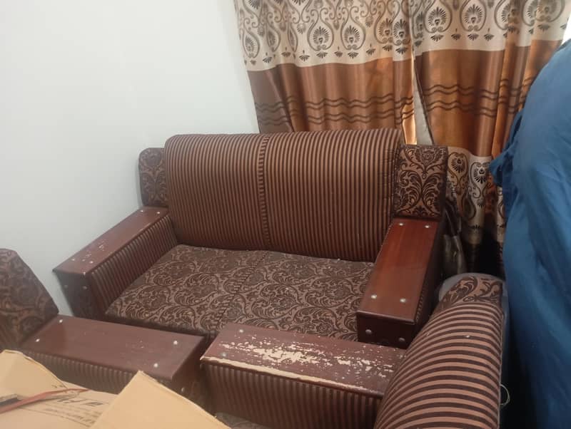7 seeter sofa 0