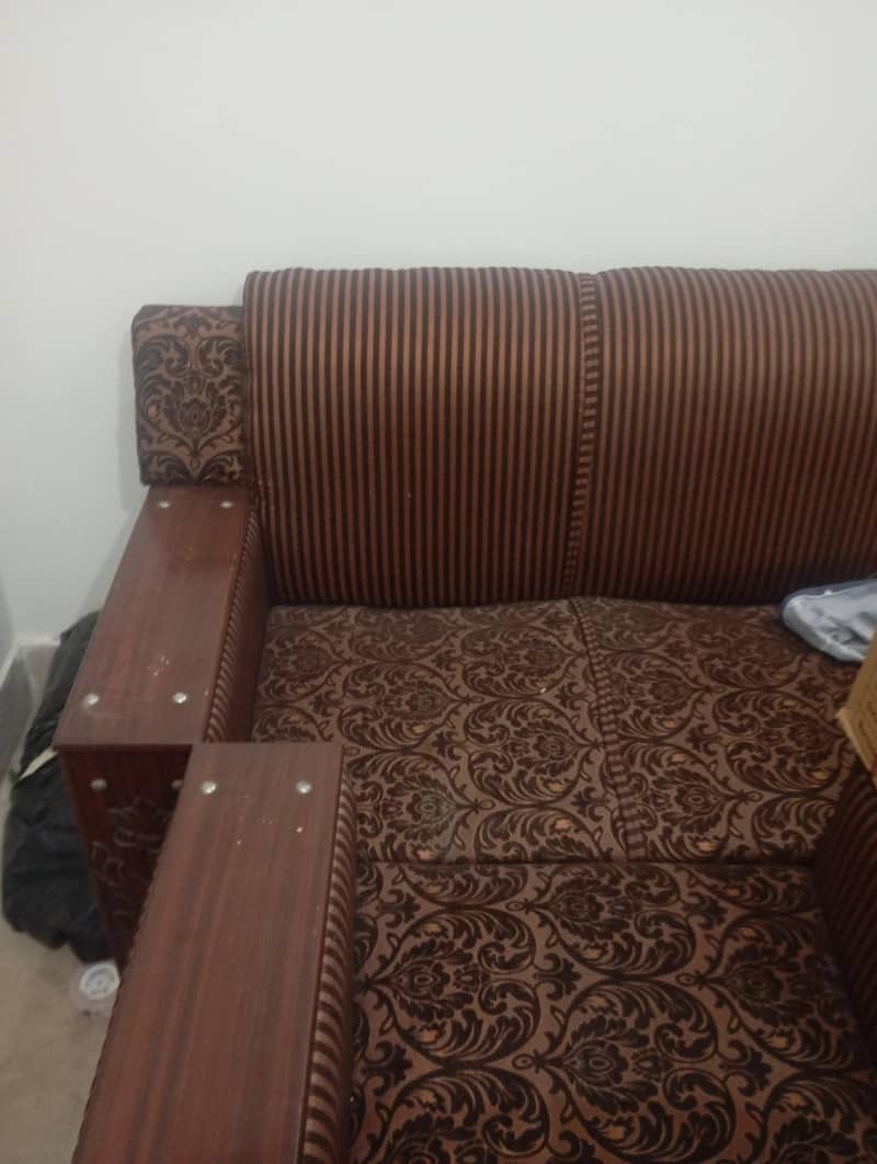 7 seeter sofa 1