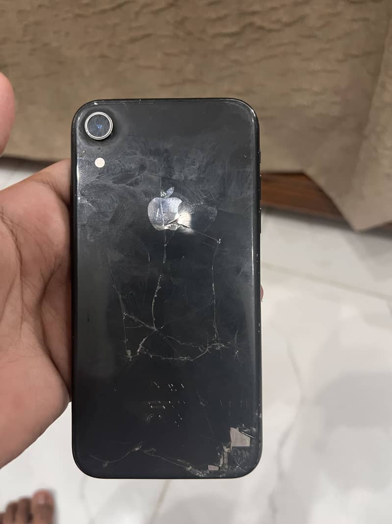 Apple iPhone XR 0