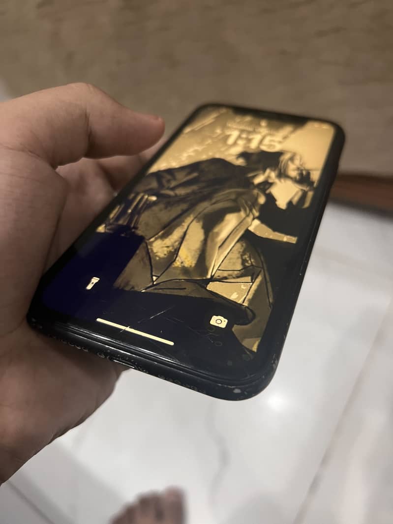 Apple iPhone XR 4